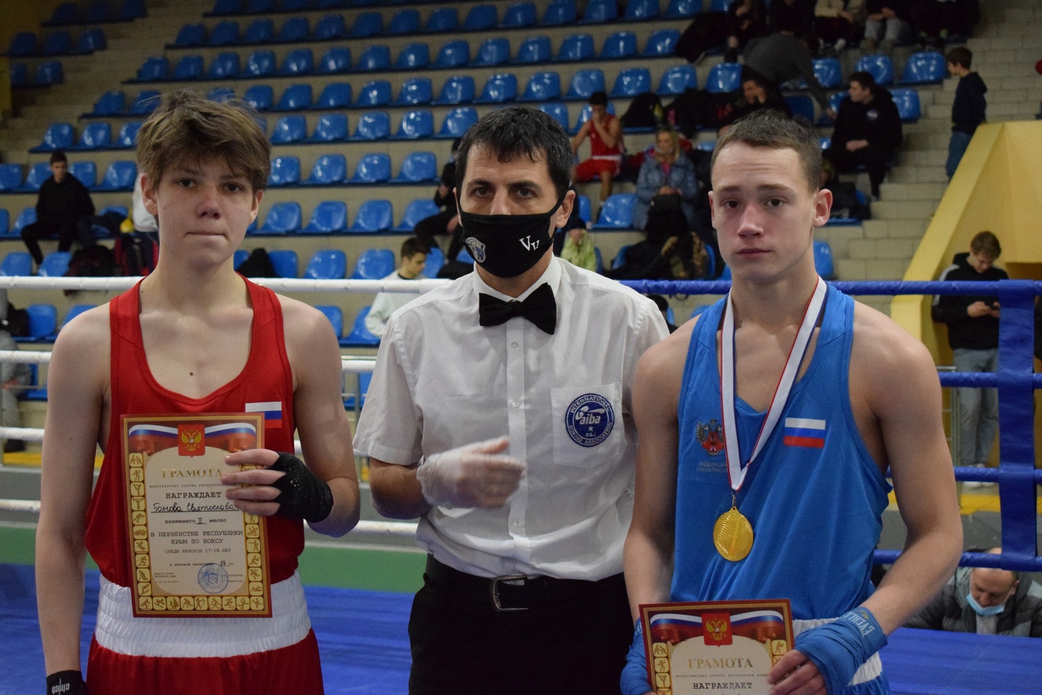 Чемпион по боксу среди юниоров 2013 03